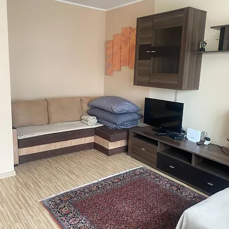 Serce Retkinii, Blisko Zoo, Atlas Arena